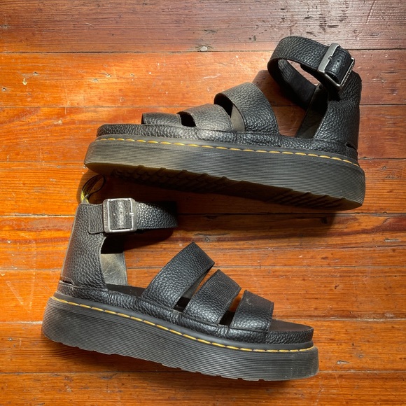 DR. MARTENS CLARISSA SANDAL - Picture 1 of 5